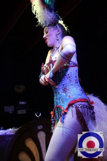 Lady Lou (NZ) Ballroom Goes Burlesque - Noels Ballroom, Leipzig 15. September 2012 (9).JPG